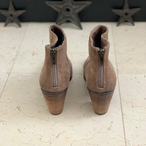 Vince Camuto Booties - Picture 2 of 6